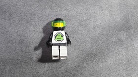 LEGO 6851 Tri-Wheeled Tyrax - 100% COMPLETE - Blacktron II Vintage Space Buggy