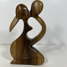 wooden hand crafted lovers statue CHIP ON BOTTOM-ONLY SHOWS FROM 1 SIDE SEE PICS