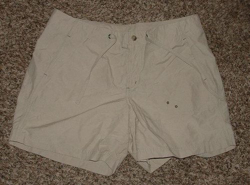 COLUMBIA Khaki Tan Sz Medium Casual Wear Drawstring Waist Shorts Pockets - Picture 1 of 3