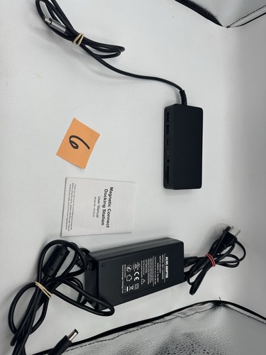 Surface Docking Station 11-in-1 Triple Display Surface Pro 9/8/X/7/6/5/4/3 - 第 1/5 張圖片
