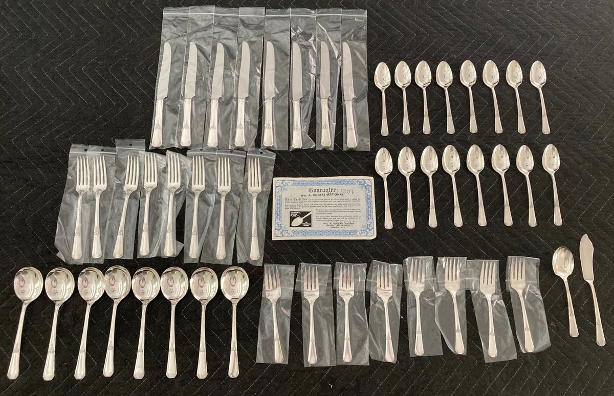 Wm. Rogers An Art Deco 1900-1940 Antique US Silver-Plated Flatware