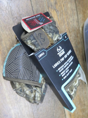 REALTREE EXCAPE WOMENS POP TOP GLOVES- SCENT CONTROL- MEDIUM - 第 1/2 張圖片