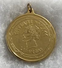 Caesars Palace Medallion Gold Tone Pendant Las Vegas Souvenir Vintage 2.25&rdquo;