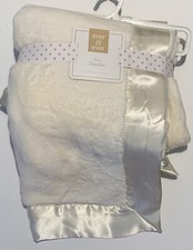 Baby Throw Blanket Super Soft Plush Fleece with Satin Trim Vanilla Ice NEW