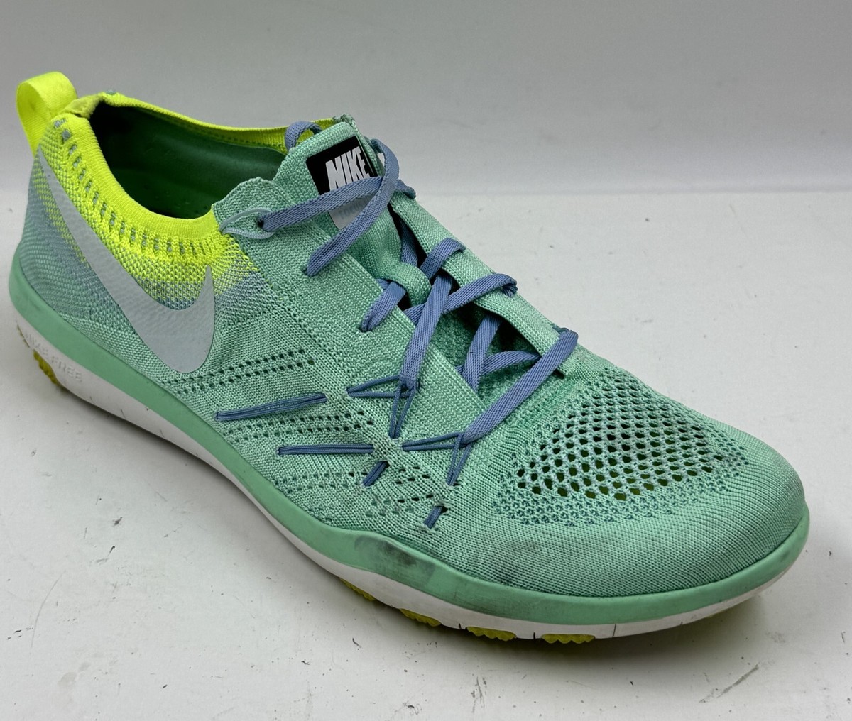 Nike Free TR Focus Flynit Women's Sneakers 10 Green Athletic