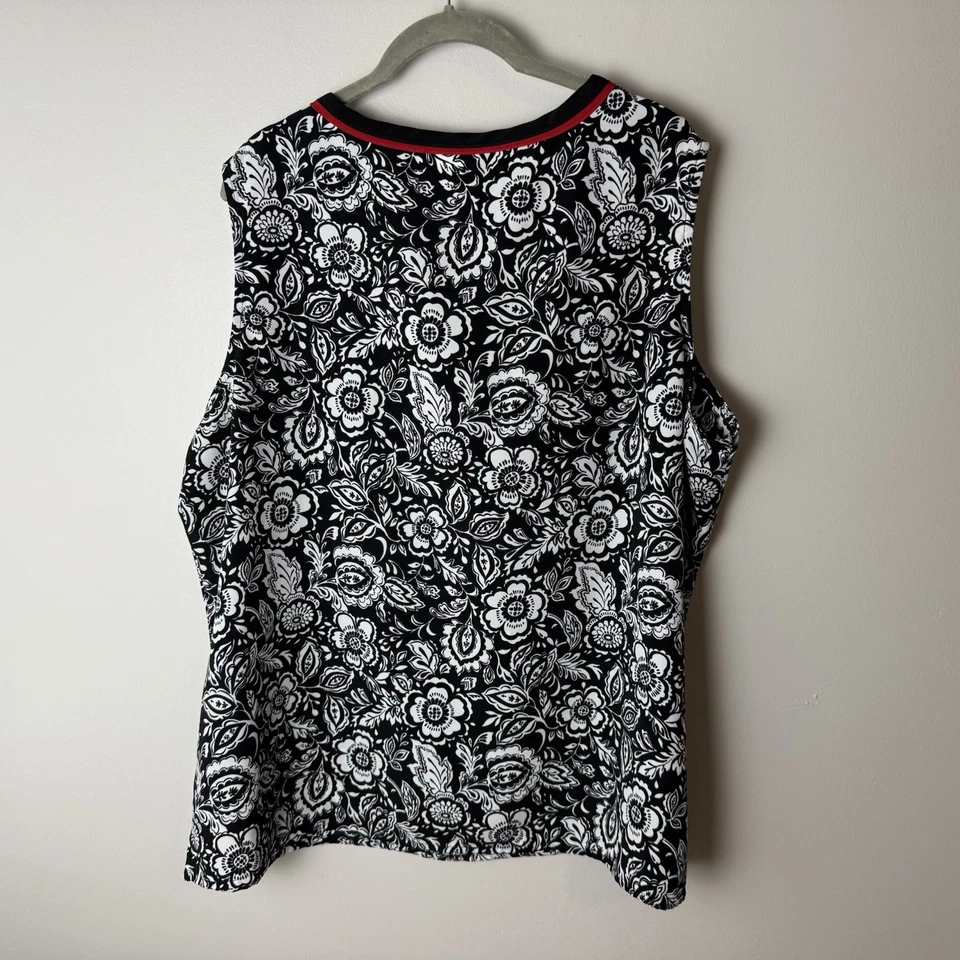 BonWorth Sleeveless Blouse Size XL Tank Top Floral Black White Red Casual Work - Image 4 of 4