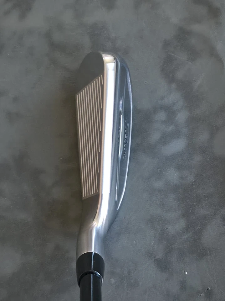 TITLEIST 22° U505 3G (4) DRIVING IRON PROJECT X HZRDUS BLACK 6.0 80 STIFF - Image 4 of 4