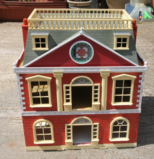 Sylvanian Families Dolls House / Mansion Clean Good condition