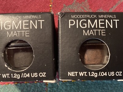 YOUNIQUE LIDSCHATTENPIGMENTE x2 ERFEUT UND BESCHÄDIGT NEU IN BOXEN