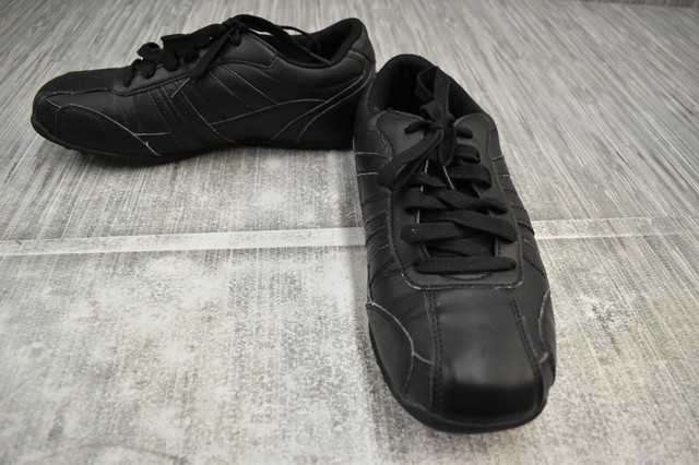 best men's slip resistant work shoes