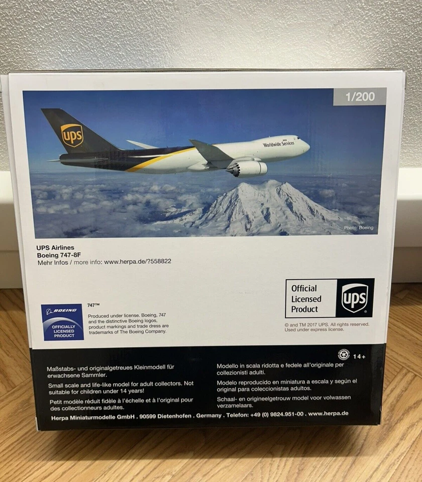 HERPA 1/200 UPS AIRWAYS Cargo Boeing 747-8F art Herpa 558822  w/Stand  NEW - Immagine 3 di 4