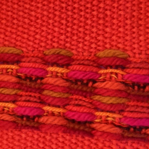 Maria Svatina Wool Scarf Red Fringed Knotted 1960 1970 Handwoven Canada Vintage - Picture 11 of 11