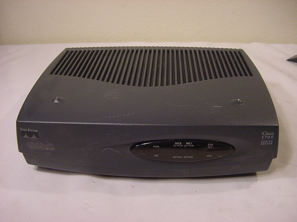 その他 CISCO Cisco 1700 Series VPN Module MOD1700-VPN= p706p5g cisco1750.gif