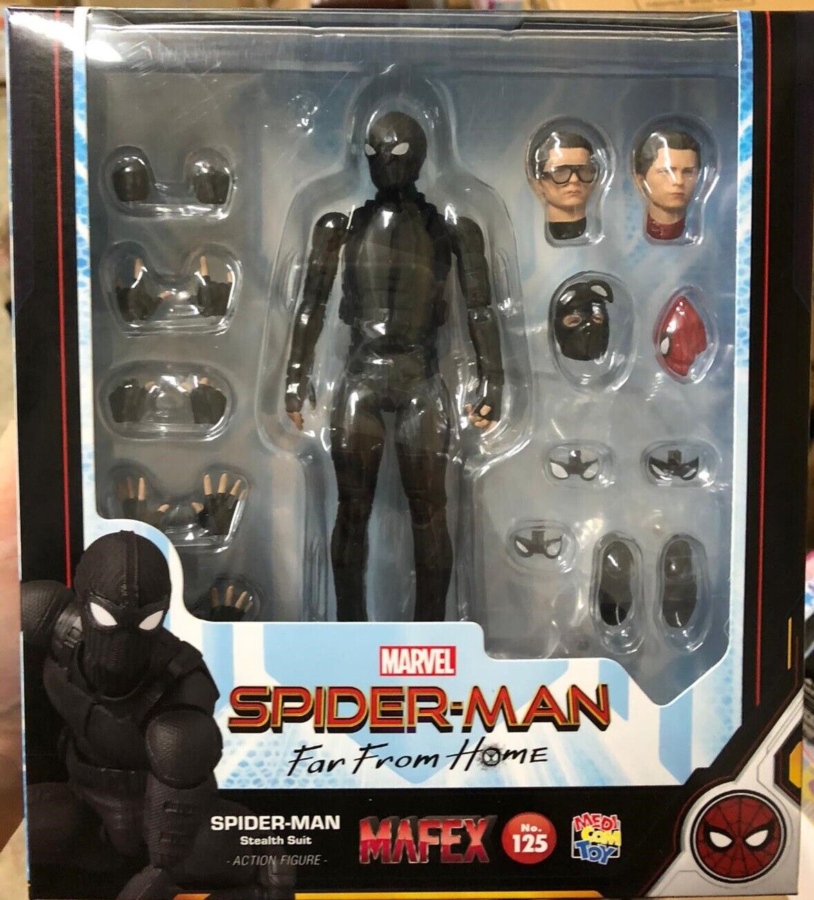 Medicom Toy Mafex No.125 Spider-Man SpiderMan Far From Home Stealth Suit