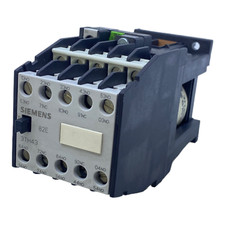 Siemens 3TH4382-0B Auxiliary contactor for industrial use 24V DC