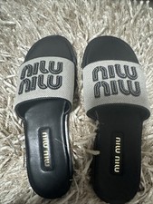 sandals women size 9 new