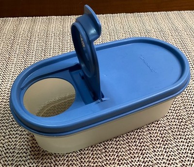Tupperware Container 1611 Modular Mate With Country Blue Flip Top Lid - 2 cups
