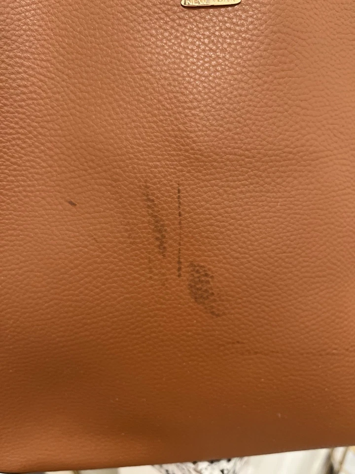 Bolsa Coach Town Bucket #91122-Excedente com Ferragens de Prata-EUC-Sem Alça Transversal - Imagem 2 de 4