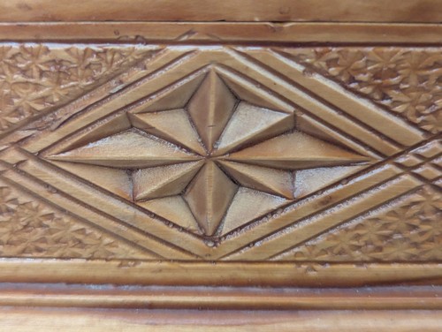 Vintage Hand Carved Wooden Jewelry Trinket Box Collectable Storage Chest - Picture 15 of 24