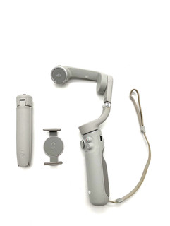 DEFEKT DJI OM 5 Smartphone Gimbal Stabilisator 3 Achsen Telefon Gimbal