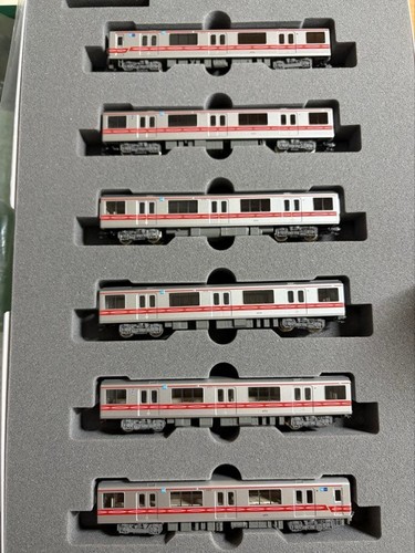 KATO Tokyo Metro Marunouchi Línea 02 Onda Sinusoidal 474989 | Condition: Used