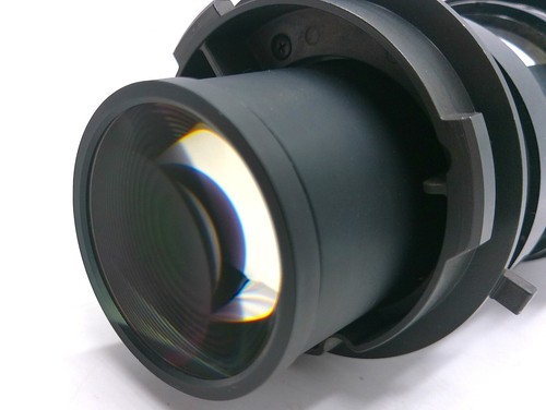 Panasonic ET-DLE030 DLP Projection lens Ultra-Short Throw Fixed Lens R2975 - Picture 6 of 16