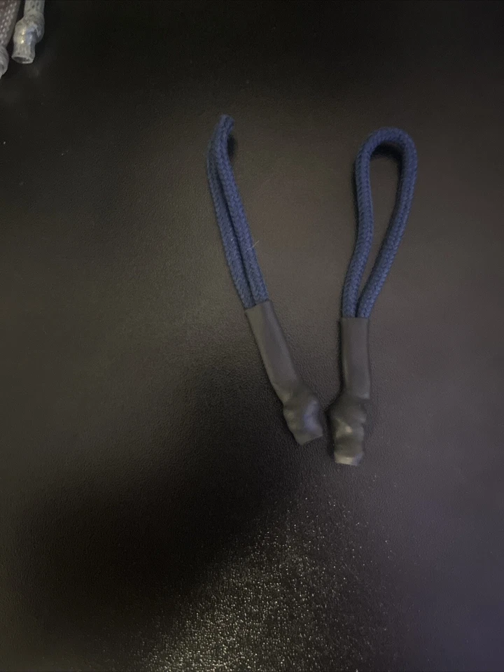 Nike Backpack Zipper Strings.13 Grey, 7 Black, 2 Blues, And 1 Red. 23 Total. - Image 4 of 4