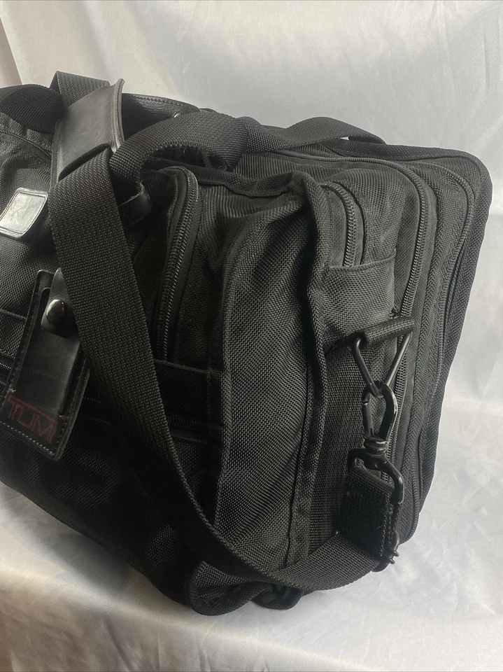 *Rare* EUC Vintage TUMI Expandable Organizer Laptop Case Carry On Weekender Lux - Image 3 of 4