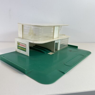 Vintage 1960's Matchbox Lesney BP Fuel Gas Service Station Parts