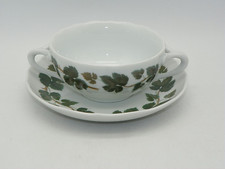 Suppentasse mit Untertasse von Hutschenreuther Maria Theresia Weinlaub