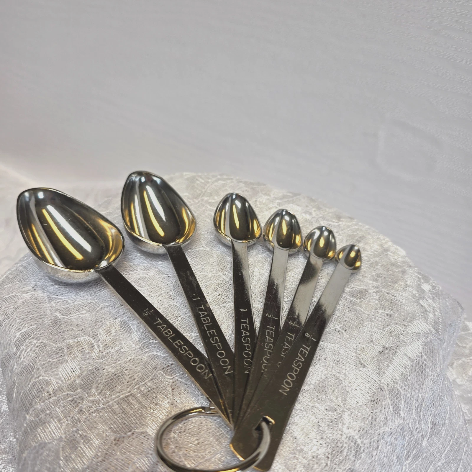 Vintage AMCO 18/8 Stainless Steel Nesting 6 Measuring Spoons
Opens in a new window or tab