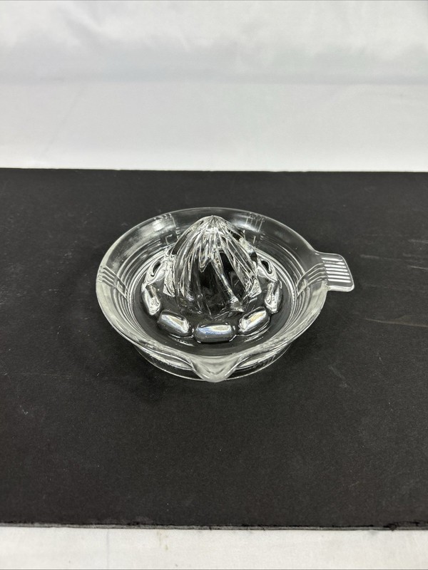Hazel Atlas Criss Cross Depression Glass Lemon Juicer, Reamer, Clear Glass