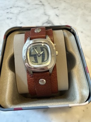 Fossil Mid Size Big Tic Two-Hand Silver Stainless Watch Scrolling Number Dial