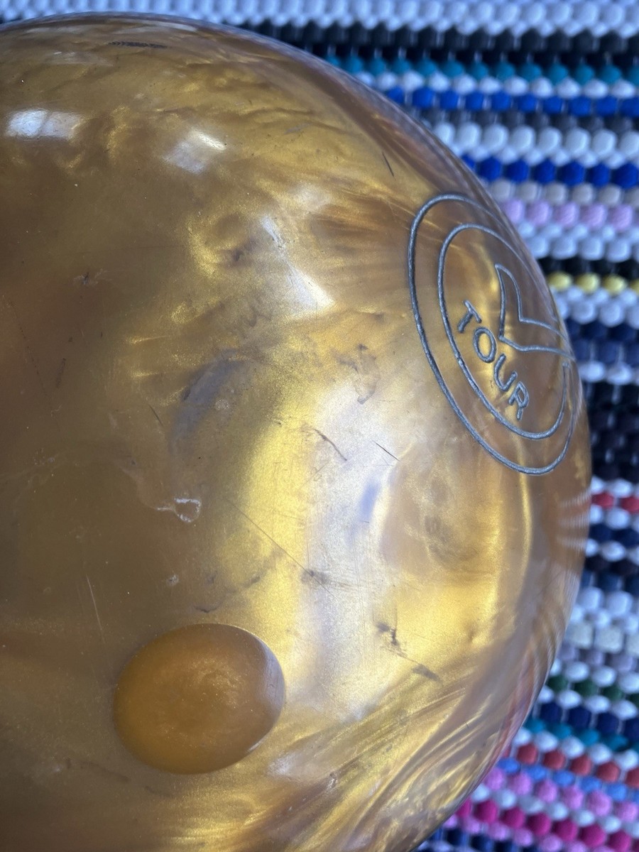 900 Global Honey Badger Revival Bowling Ball, 15 lbs, Single Drill