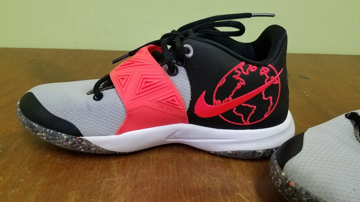 Kyrie flytrap youth store basketball shoes