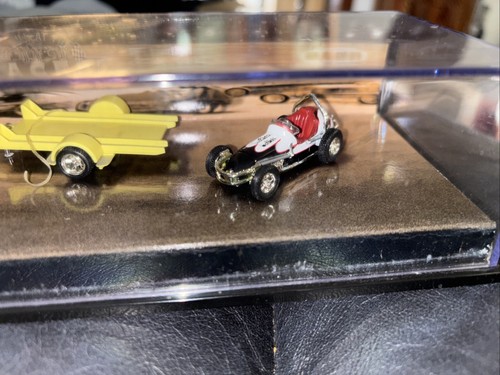 HOT WHEELS "NIGHT AT THE RACES" 1/64 3-piece, ‘48 Woodie, Trailer, ‘60s Sprint - Picture 6 of 15