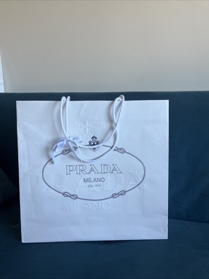 Prada Geschenktasche mit Band