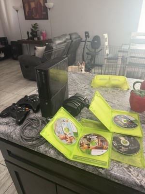 Microsoft Xbox 360 E 250GB Console Black Bundle Tested Working (read)