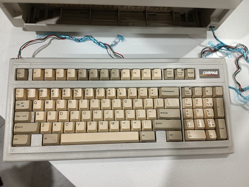 Compaq Portable III with rare expansion pack 2662a - Vintage Computer - Picture 8 of 13