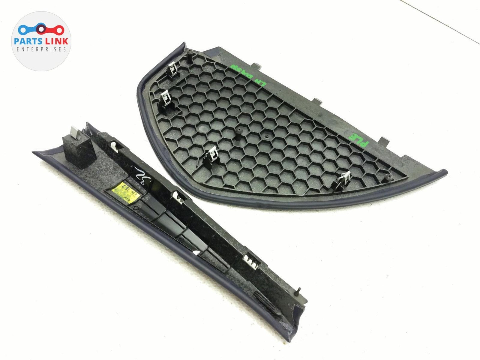 Bentley Bentayga 2016-2020 Left Side dashboard molding Blue