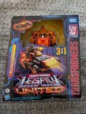 Transformers Legacy United - Sandstorm - G1 Triple Changer Leader Class Figure