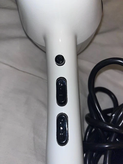 Secador PROLISS HairLux 3900 blanco 2 velocidades con cable profesional de 9 pies. Foto 2 de 4