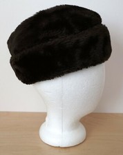 Vintage Womens Black Warm Winter Fur Hat Size Medium
