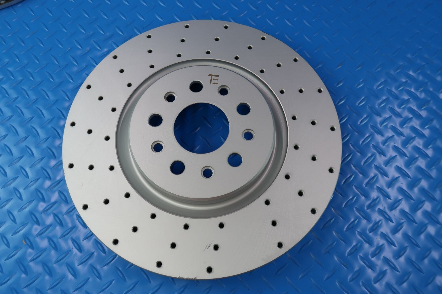 Maserati Levante front rear brake pads & rotors upgrade TopEuro #11162