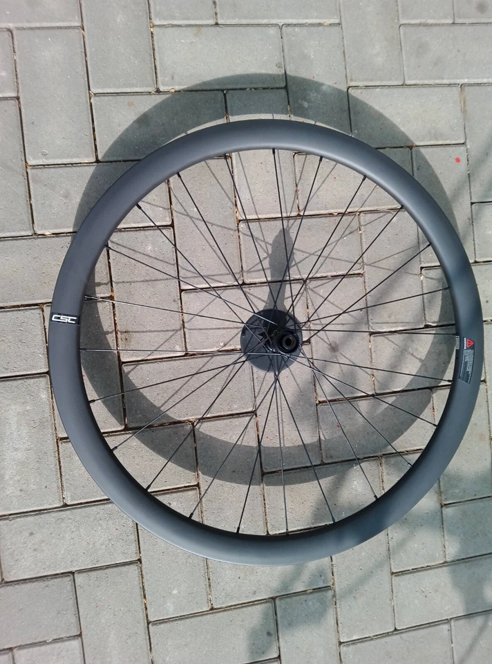 Carbon Vorderrad - 700c, 38x25mm, 12x100mm, centerlock Discbremse