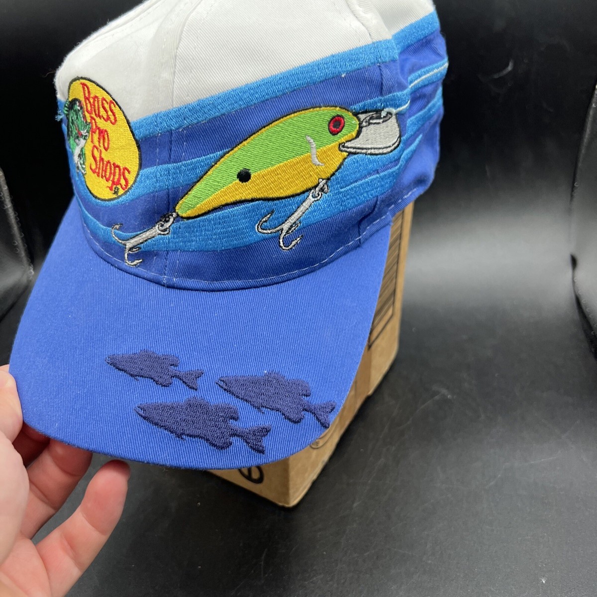 ラスト１点！　Bass Pro Shops ハット　刺繍 ラスト1点！Bass Pro Shops ハット刺繍