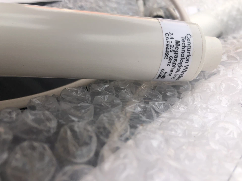 SET 5 Laird 2.4 GHz MegaSphere Omni Directional In-Building Antenna IG2450-SM36 - Image 4 of 4