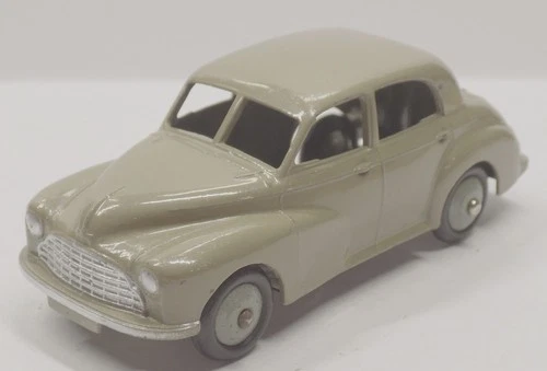 Dinky Toys No.40g/159 Morris Oxford Saloon Car 1950-1958 (Possibly Repainted).