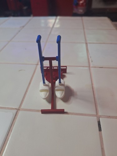 Ho Loop O Plane Carnival Ride Model Ho Circus Ho Amusement Ride 1:87 red/blue - Picture 1 of 7