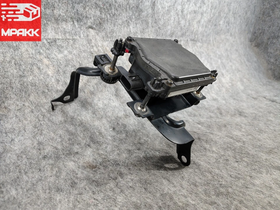 Sensor de distancia de control de crucero radar onda Toyota Sienna 8821045030 2011-2016 OEM Foto 4 de 4